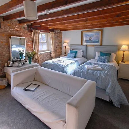 White Horse & Griffin Whitby