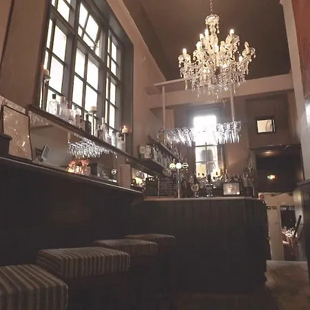 White Horse & Griffin Hotel 3*