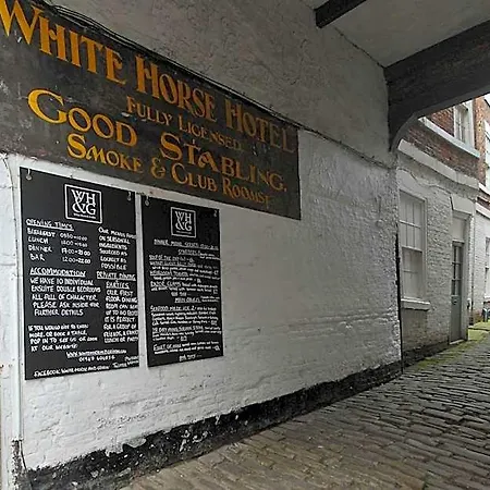 White Horse & Griffin