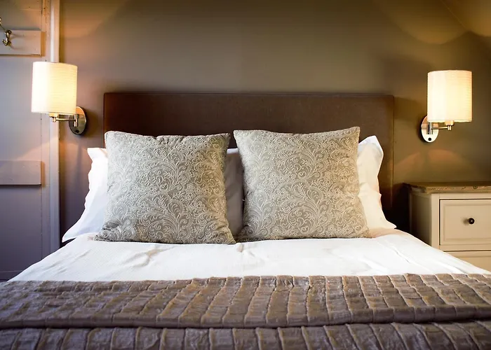 White Horse & Griffin