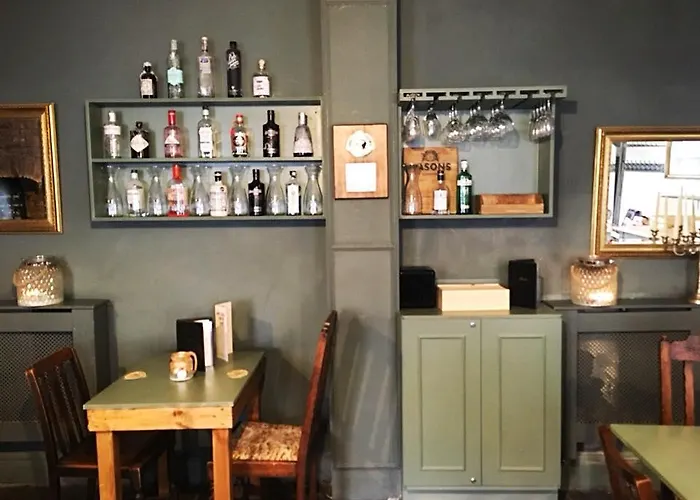 White Horse & Griffin Hotel 3*