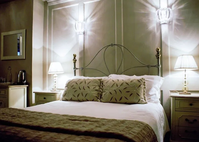 White Horse & Griffin