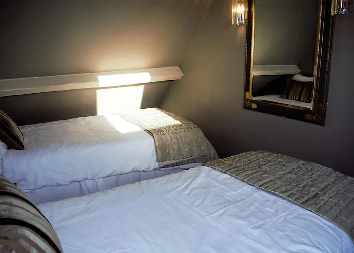 White Horse & Griffin 3* Whitby