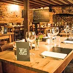 Hotel White Horse & Griffin 3*